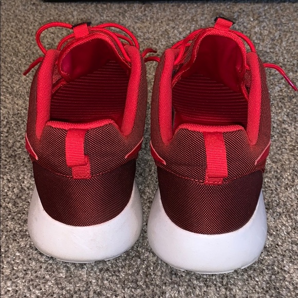Nike roshe run shoes - Picture 4 of 6